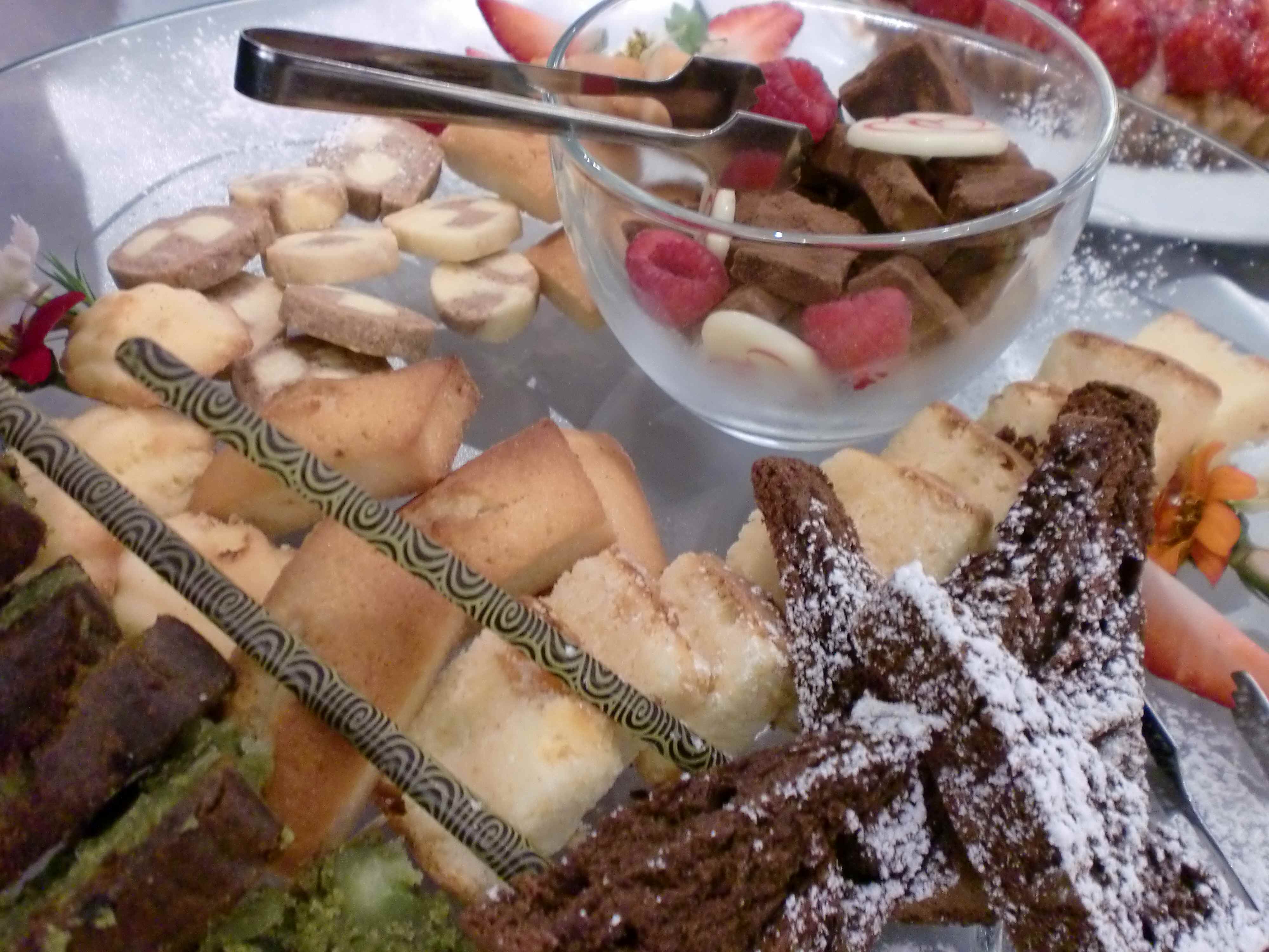 2011_1118_204442-cimg00200